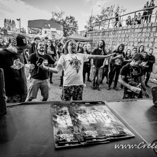 102 Coyote Angry Burgers Fest